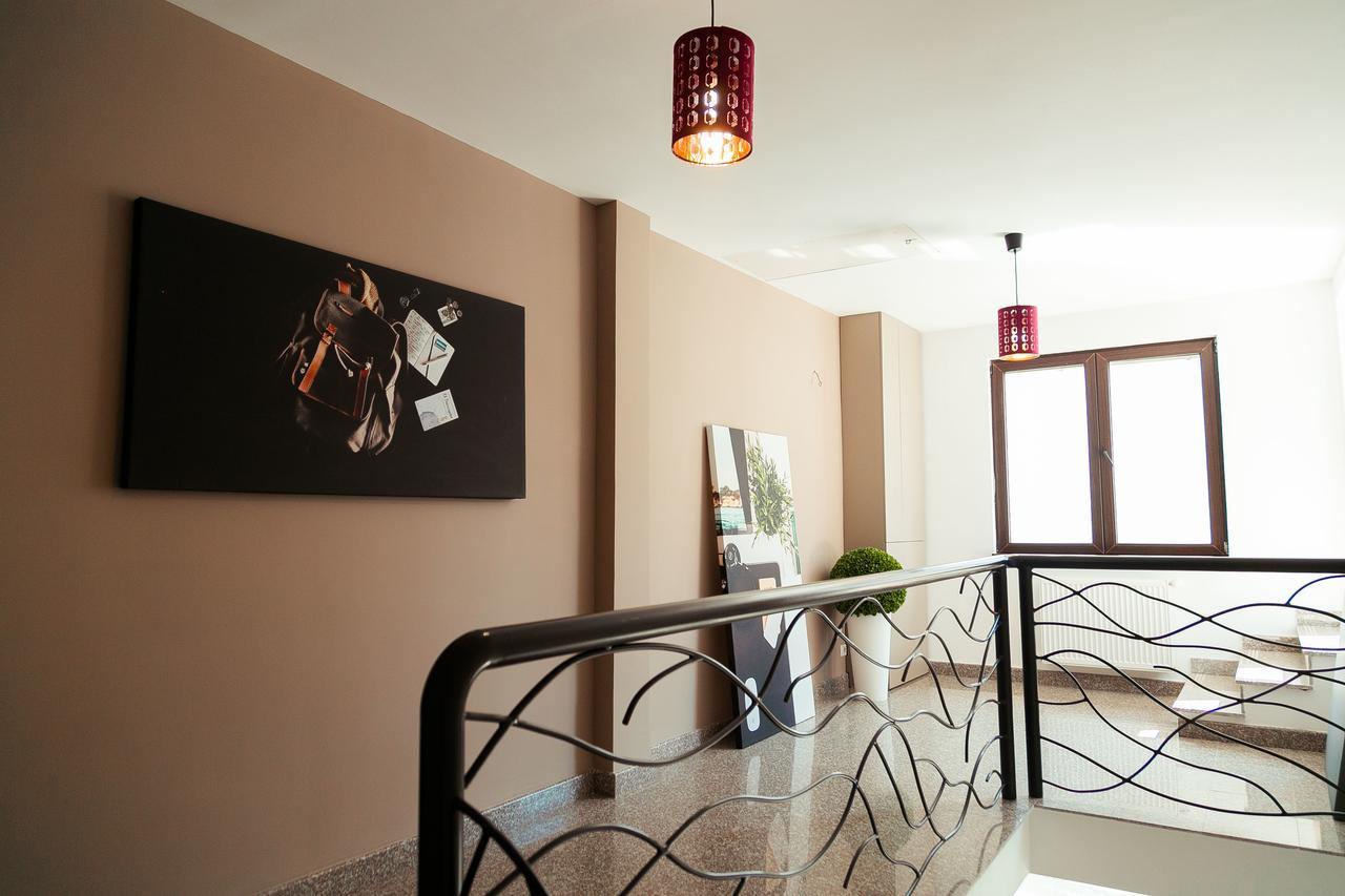 Elegant House Hotel Fagaras Exterior photo